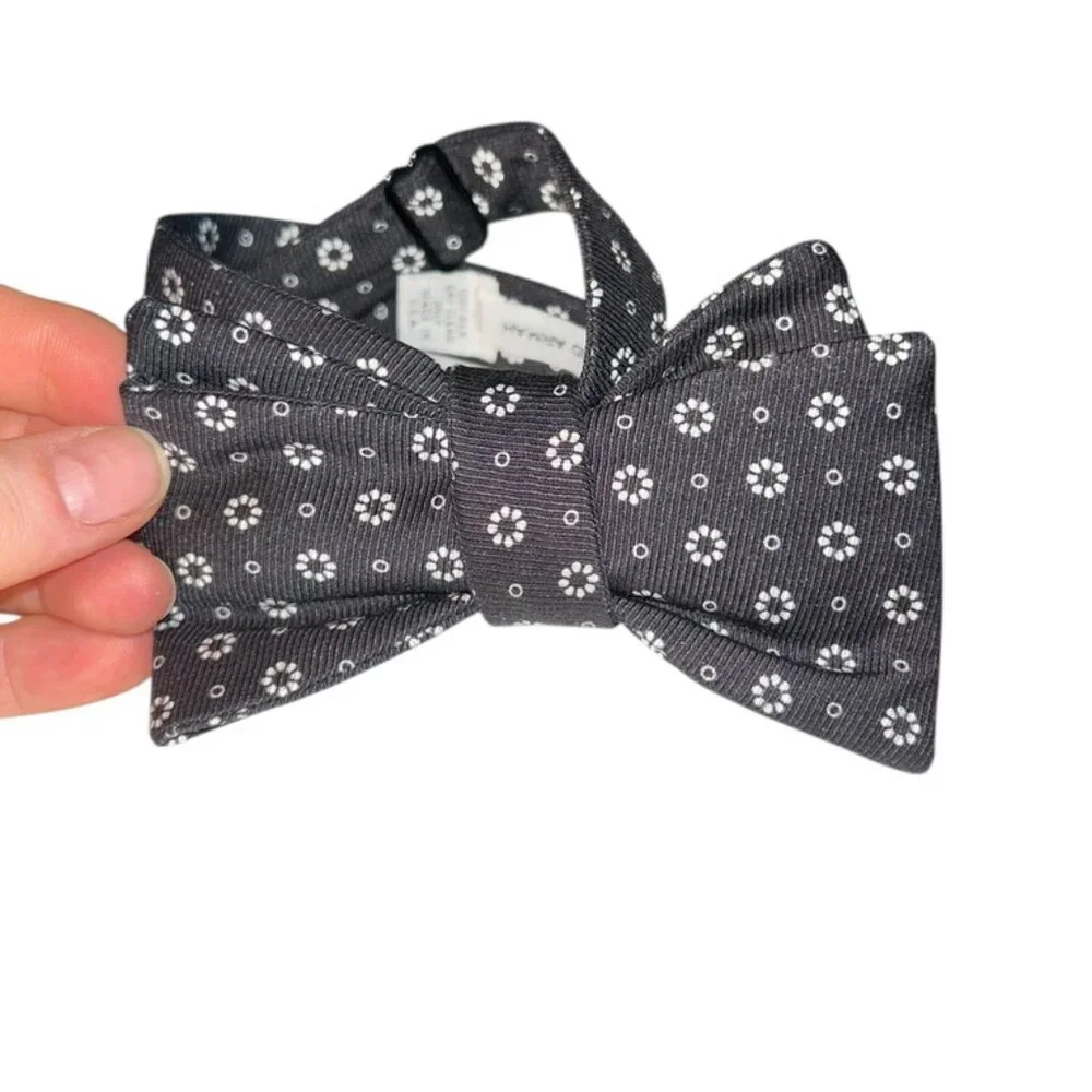 Edward armah Silk blue white polka dot double bow tie